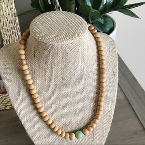 🖐🏻 {Handmade} Wooden Bead Necklace